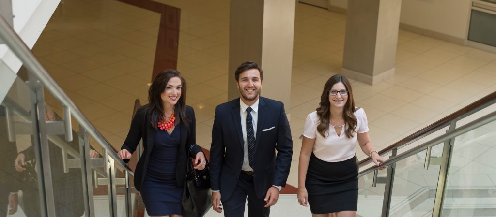6 Best Best Jobs For Recent College Grads