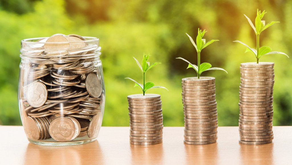 Advantages and Disadvantages of Investing in Bonds