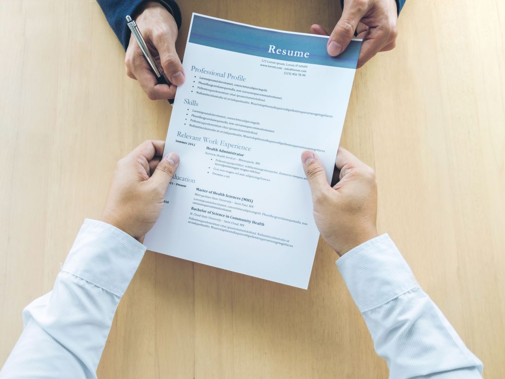 What is Combination Resume/Hybrid Resume & how it Works