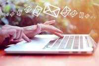 How to cold email for an internship