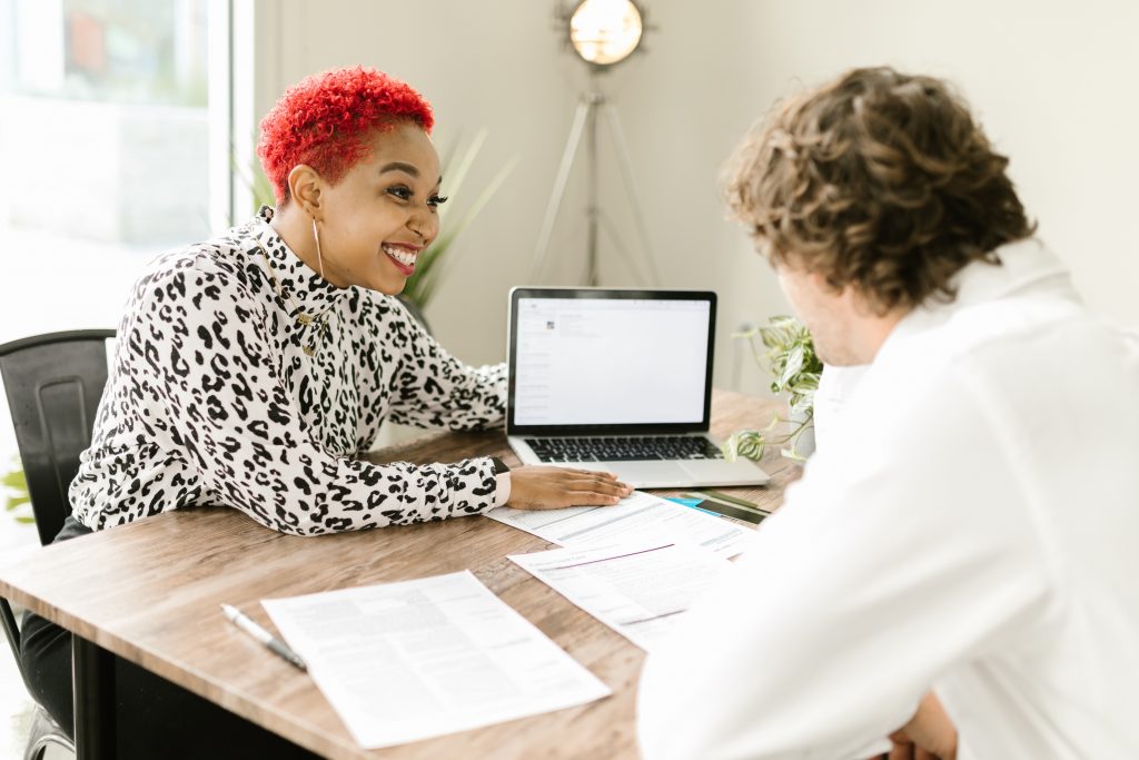 How to Sell Life insurance Effectively to Customers