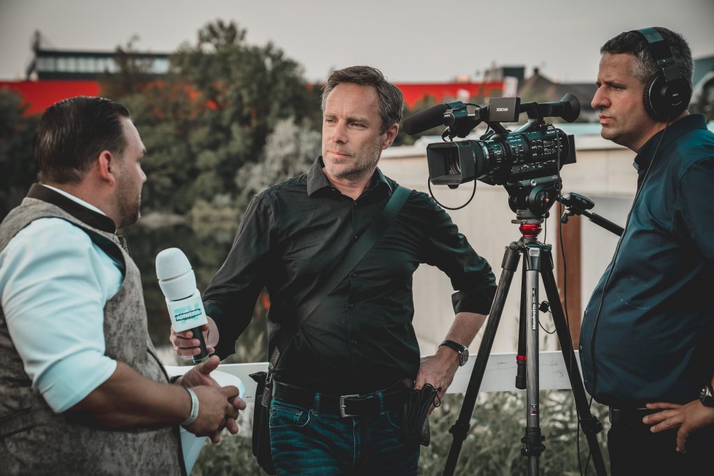 How To Become A Journalist Without A Degree