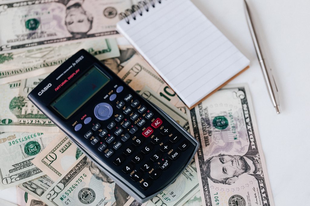 How to Calculate Overtime for a Semi-monthly Payroll