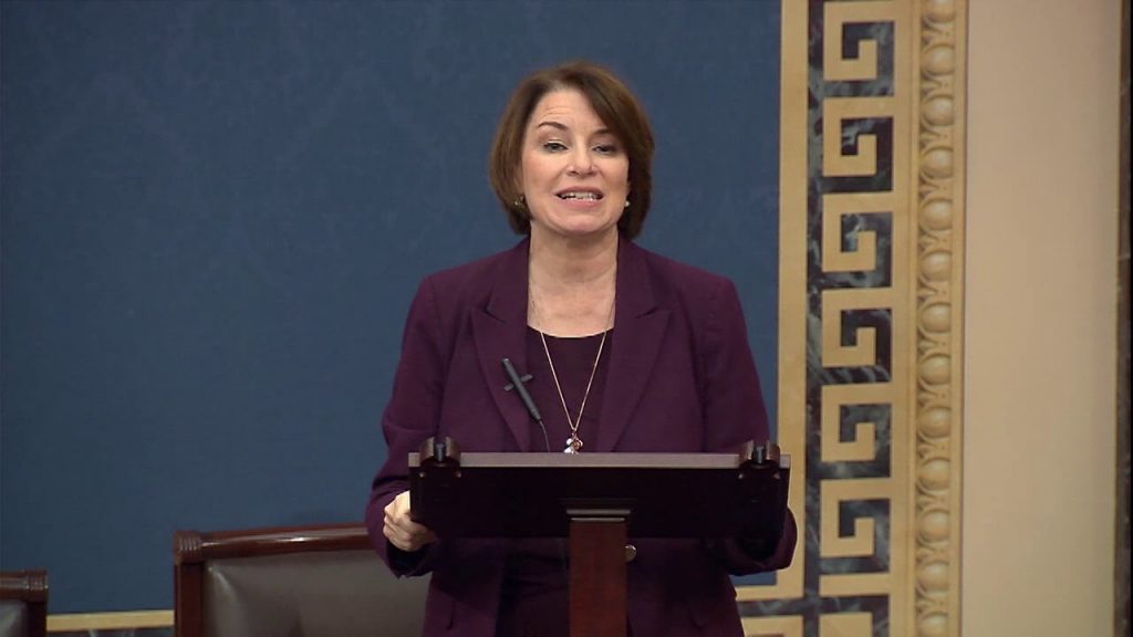 How to Contact Senator Amy Klobuchar the Easy Way 