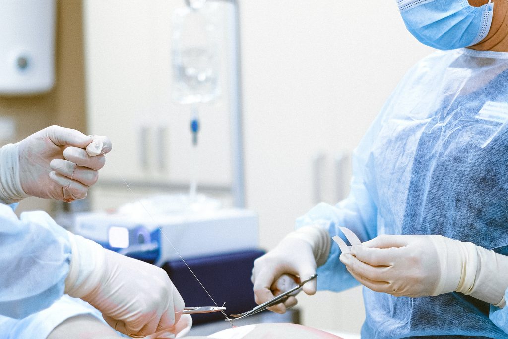 What Does a Surgical Technologist Do?