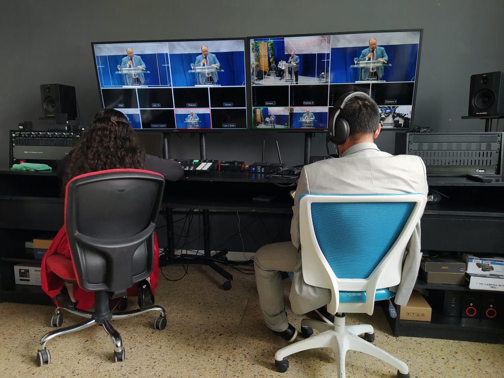 Digital Editor Salary, Job Description, and More