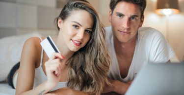 How to Take Advantage of a Discovery Plus Trial With Virtual Credit Card