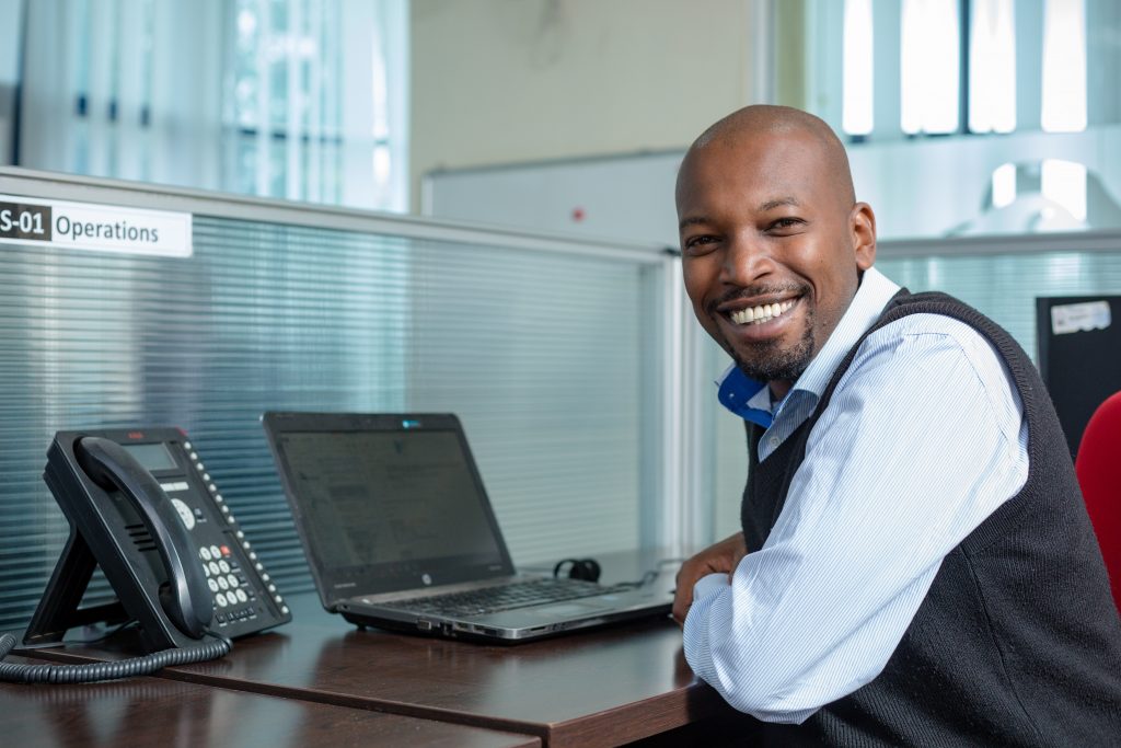 What Does a Telephone Operator Do