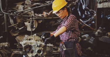 How Many Jobs Are Available in Industrial Machinery Components