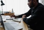 6 Figure Jobs for Fresh Graduates in 2022