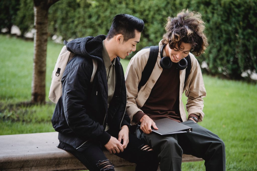 Best-Paying Jobs for College Dropouts Right Now 4 Best-Paying Jobs for College Dropouts Right Now