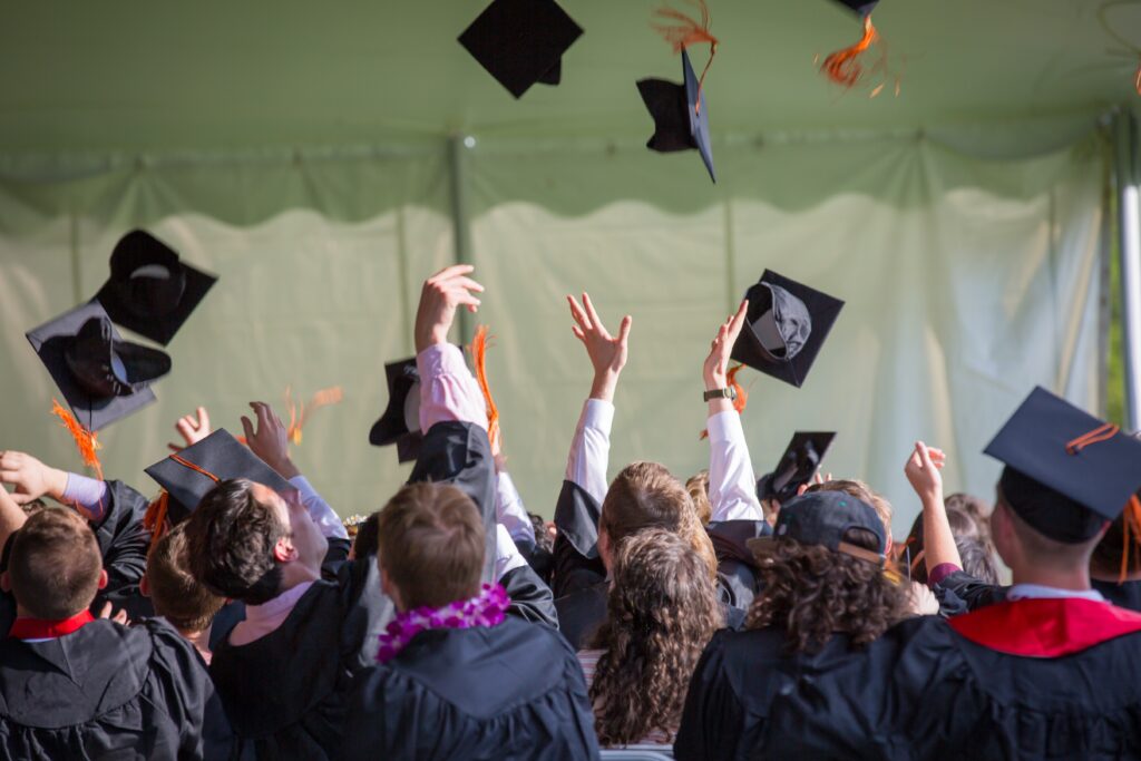 Best Australian Scholarship Opportunities for Foreign Students