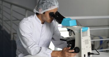 How to Get a Medical Laboratory Job in Canada