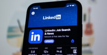13 Best LinkedIn Profile Writing Services in 2023