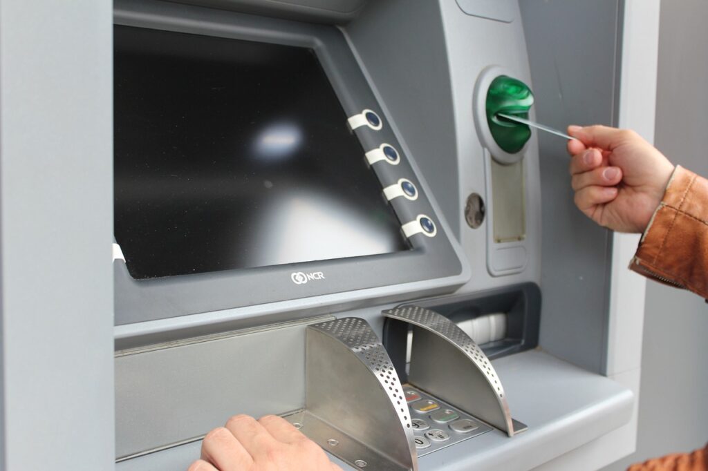 Does Walgreens Have ATM Machines?