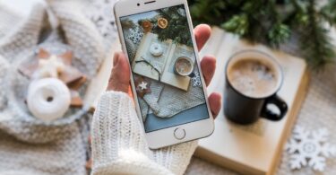 Get Paid To Take Pictures With Your Phone – 25 Ways To Get Paid Taking Pictures