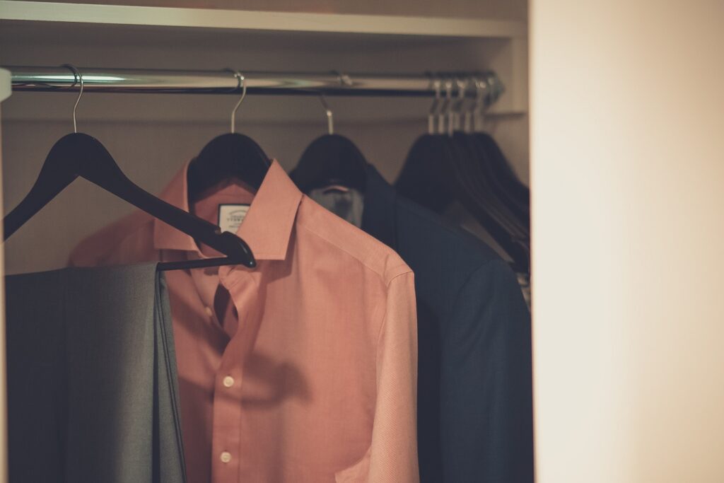 List of What to Wear to a Job Interview at Starbucks | 2023 Tips