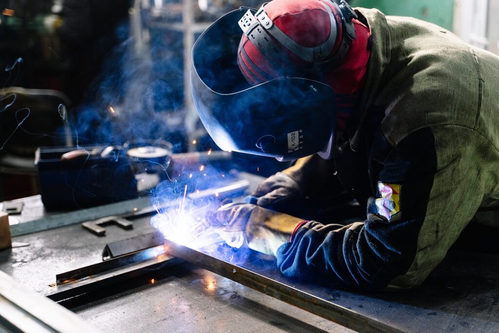 20 High-in-Demand Jobs in Germany Without a Degree in 2023
