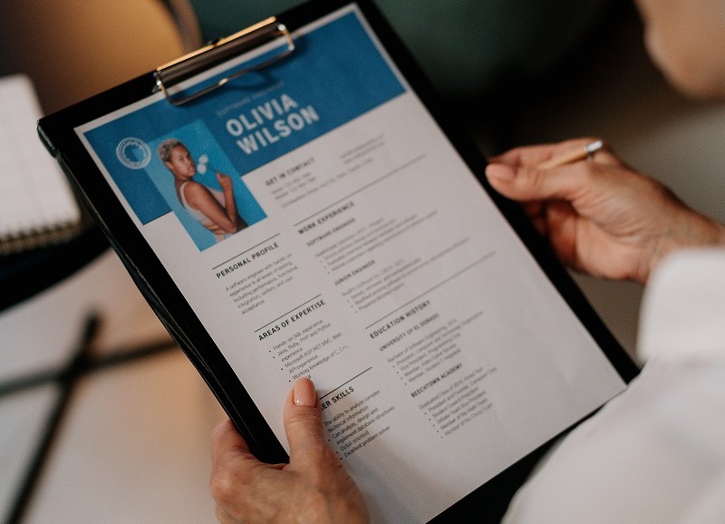 How to Write Europass CV (Guide, Template, Sample)